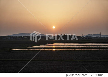 暮光之城度假村的車窗 暮光之城度假村的車窗 26660840