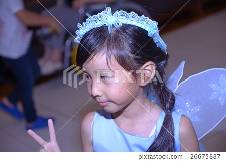 A girl with a smile 26675887