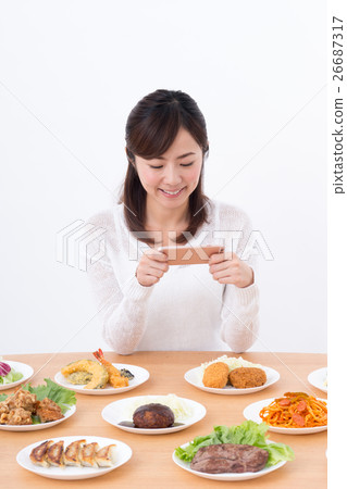 Young lady (smaho - cooking) 26687317