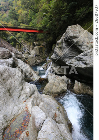 Ehime Prefecture Hakka Valley Hakka Piercing Group 26687937