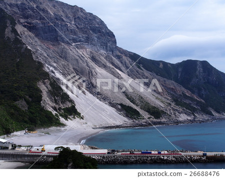 Takifui Temple Mountain and Miura fishing port (Kozushima) 26688476