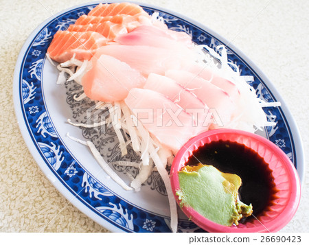 Sashimi 26690423