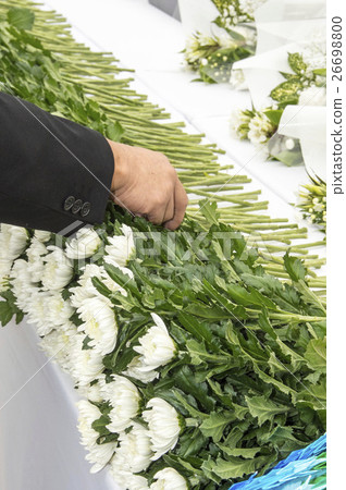 敬意奉獻在追悼會上 26698800