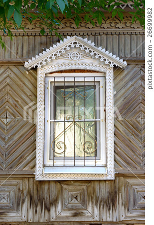 Window with carved patterns 26699982