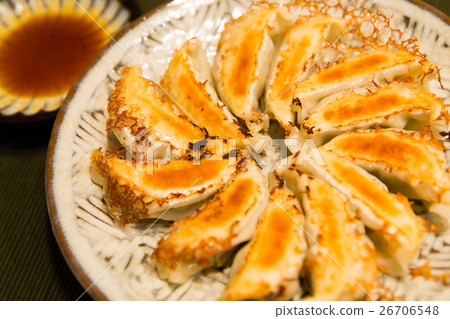 Handmade dumplings with honey to eat at home Handmade dumplings with honey to eat at home 26706548