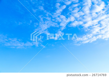  雲彩積云云彩積雲或沼澤雲彩藍天白色雲彩冬天天空冬天天空背景材料雲彩藍天綜合背景 26714769