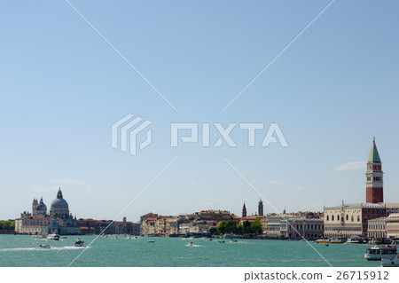 Venice panorama, Italy Venice panorama, Italy 26715912