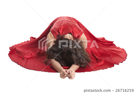 Beautiful woman sitting on the floor Beautiful woman sitting on the floor 26716259