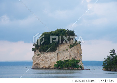 Small island of Notojima 26718130