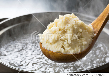 Cooking scene of sake cake Cooking scene of sake cake 26720209