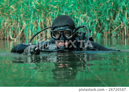 Navy SEAL frogman 26720587