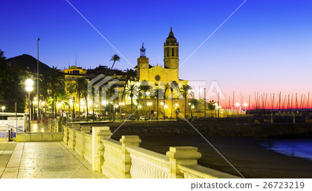 Sunset view of Sitges Sunset view of Sitges 26723219