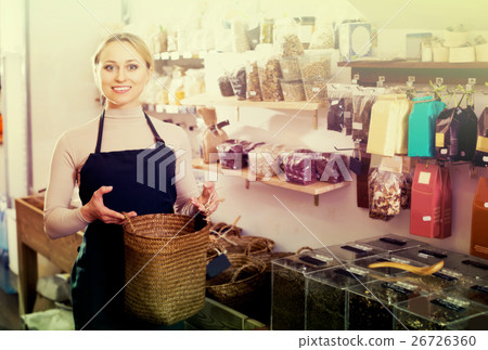 Woman selling in organic shop 26726360