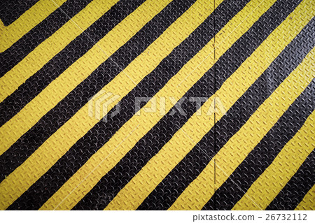 yellow and black marking warning sign, grunge 26732112