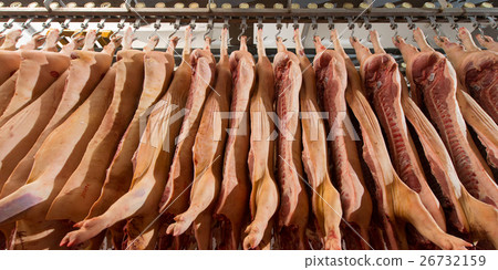 Chopped pig at a factory Chopped pig at a factory 26732159