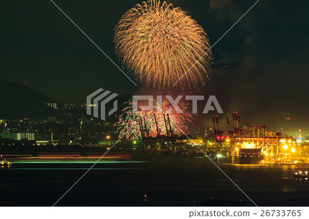 從大阪港區神戶海灘煙花節看 26733765