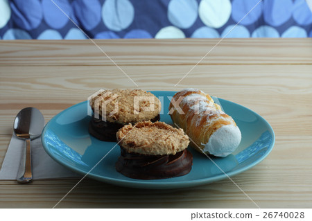 Sweet tube and coconut cookies filled jam cover 26740028