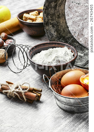 Eggs and wheat flour 26743405