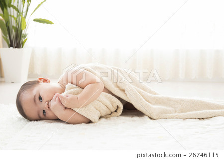 6 month old baby baby 26746115