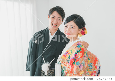 穿著和服 日式服裝 新郎新娘 26747873