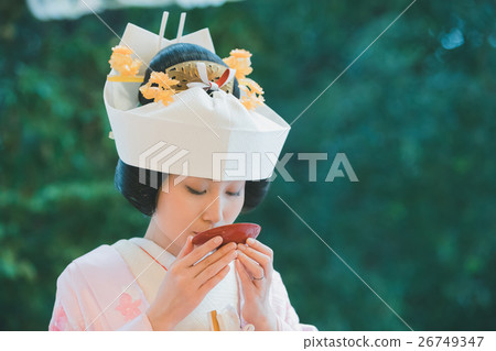 bride, kimono marriage, san-san-kudo 26749347