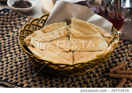 arabic bread 26751659