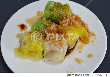 Chinese steamed dumpling dressing soy sauce  26756131
