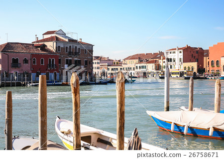 Murano Museo vaporetto water bus stop in Venice Murano Museo vaporetto water bus stop in Venice 26758671