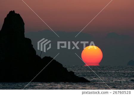 Reef and Takuma Asahi 26760528