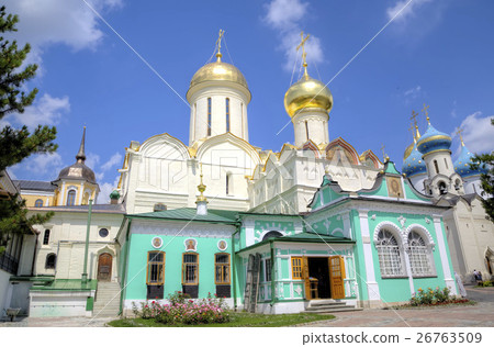 Nikon's Church and the Cathedral of the Trinity. H Nikon's Church and the Cathedral of the Trinity. H 26763509