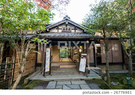 到九州之旅,我將介紹黑田家族Rokuin領主用作別墅的“黑田寺”的風景。 到九州之旅,我將介紹黑田家族Rokuin領主用作別墅的“黑田寺”的風景。 26776981