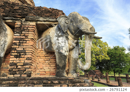 Sukhothai ruins Wat Chan Rom Sukhothai ruins Wat Chan Rom 26791124