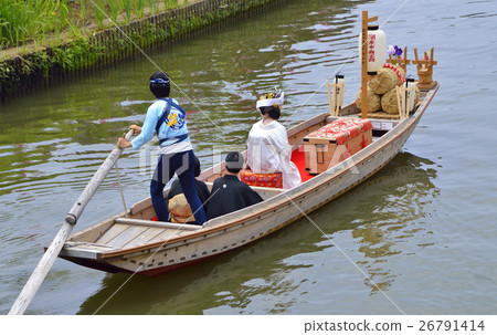 Married warfare bride 26791414