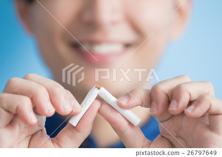 man quit smoking 26797649