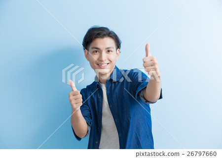 man show thumb up man show thumb up 26797660