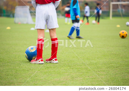 A boy image of football 26804174