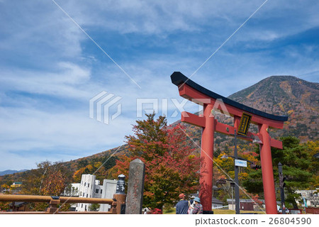 秋天的中禪寺湖,山和鳥居,日光,櫪木縣 秋天的中禪寺湖,山和鳥居,日光,櫪木縣 26804590