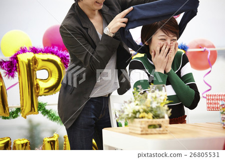 Surprise celebration couple 26805531