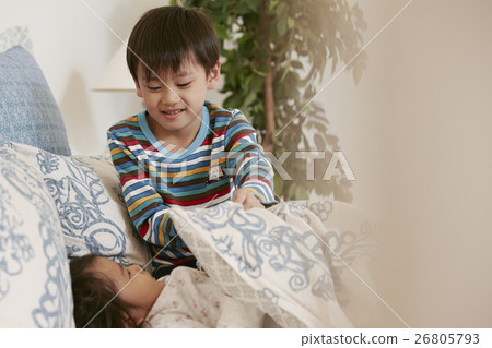 Cute little brother sister 26805793