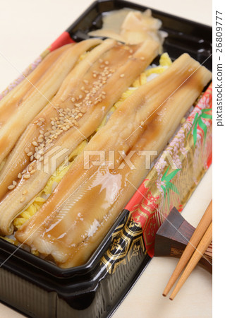 Delicious HOKKO box lunch 26809777