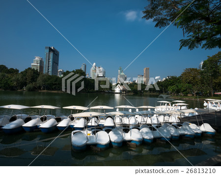 Canal at Lumphini Park 26813210