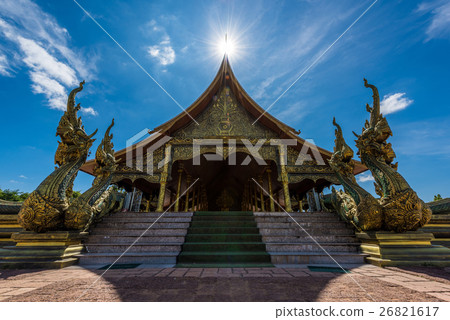 Temple Wat Sirindhorn (Phu Prao Temple)  26821617