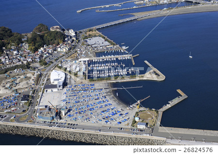 Enoshima over the sky / aerial photograph Enoshima over the sky / aerial photograph 26824576