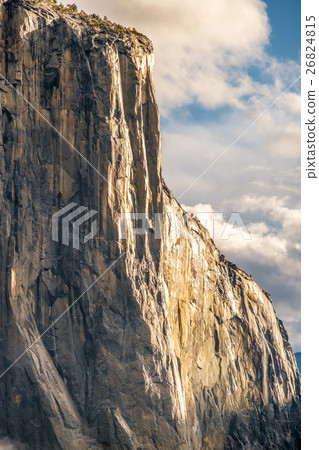 El Capitan rock in Yosemite National Park 26824815