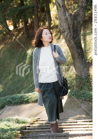 肖像女性 肖像女性 26831496