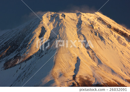 冬季富士染黃 26832091