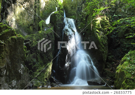 Mountain immovable waterfall Mountain immovable waterfall 26833775