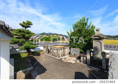 井來自Ii先生 -  Kyoji公共出生的井 -  26835464