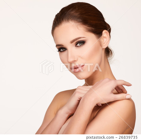 Natural Beauty Portrait. Beautiful Spa Woman . Perfect Fresh Ski Natural Beauty Portrait. Beautiful Spa Woman . Perfect Fresh Ski 26839735