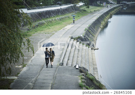 三重旅行夫婦 26845108